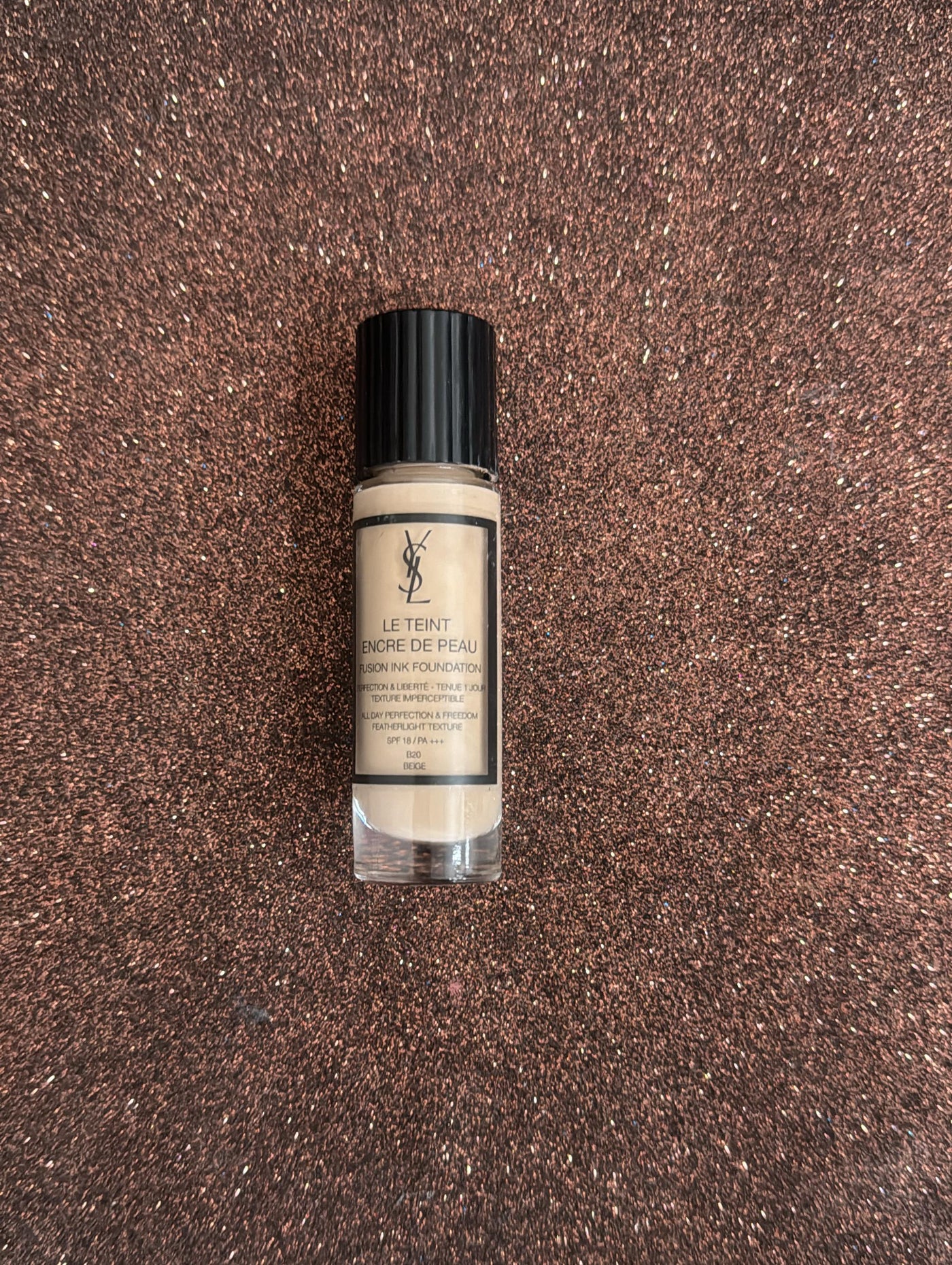 MINI SIZE YVES SAINT LAURENT ENCRE DE PEAU SPF18 10ML TESTER