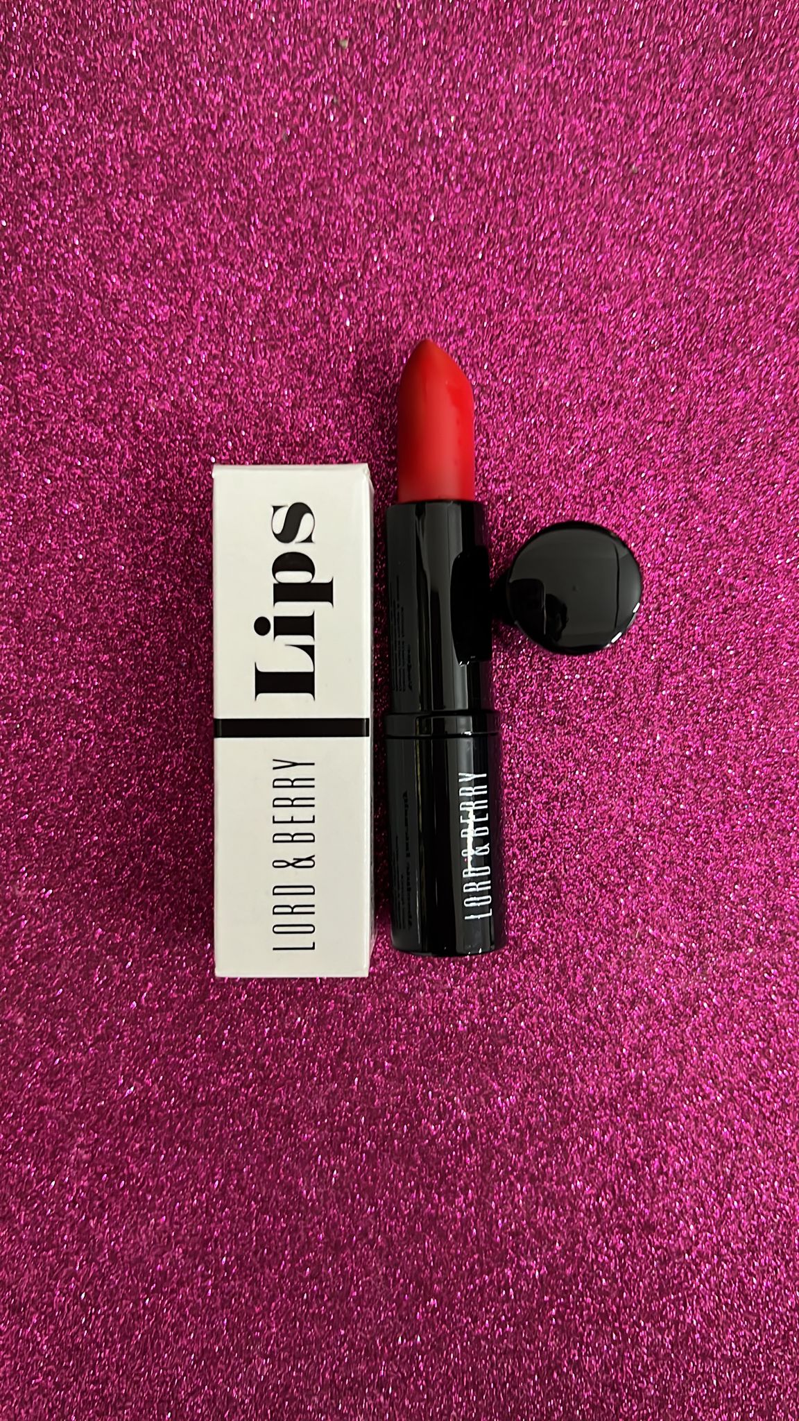 Rossetto Lord e Berry Absolute Satin Lipstick - Profumo Web