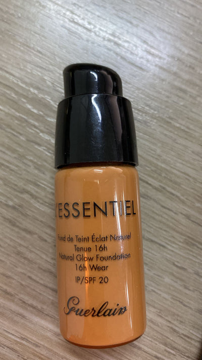 Guerlain L'essentiel 24wear SPF15 15 ml Tester - Profumo Web